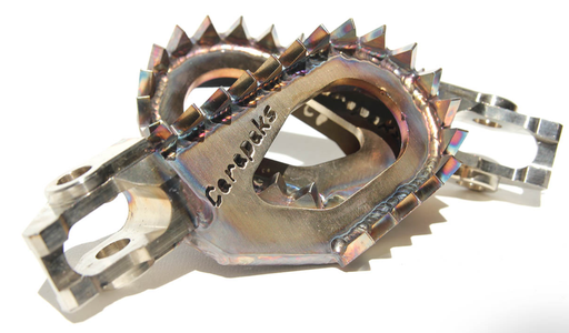 [FPSKTOO3Y1722] Carapaks підніжки пілота KTM/HQV/GAZGAZ 2017-2023  5 mm down, 10 mm back